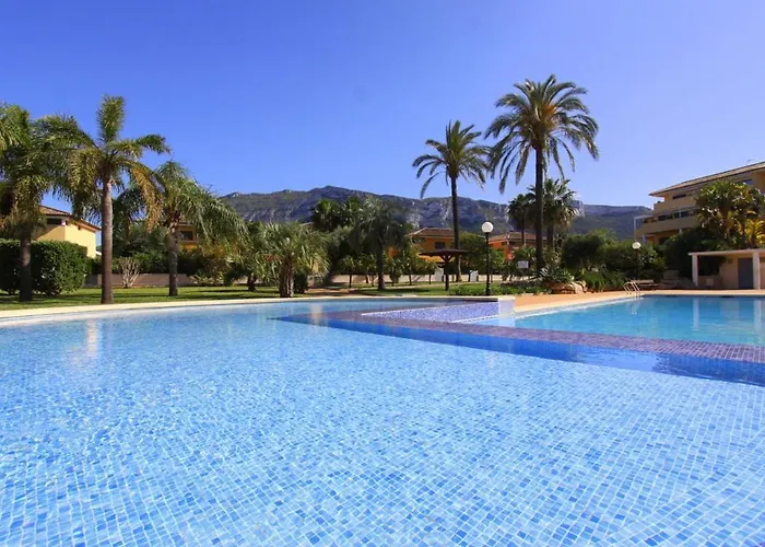 Lujoso Triplex Residencial Azahares By Costablancarent Denia